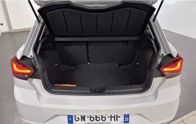 SEAT IBIZA 1.0 TSI 95 ch S/S BVM5 Copa photo 14 2130291