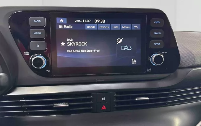 HYUNDAI BAYON 1.0 T-GDi 100 Hybrid 48V Intuitive photo 14 14052