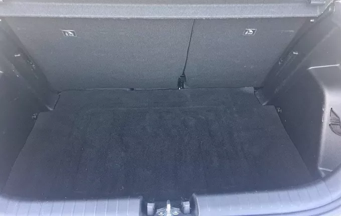 HYUNDAI I20 1.2 79 Initia photo 10 13384