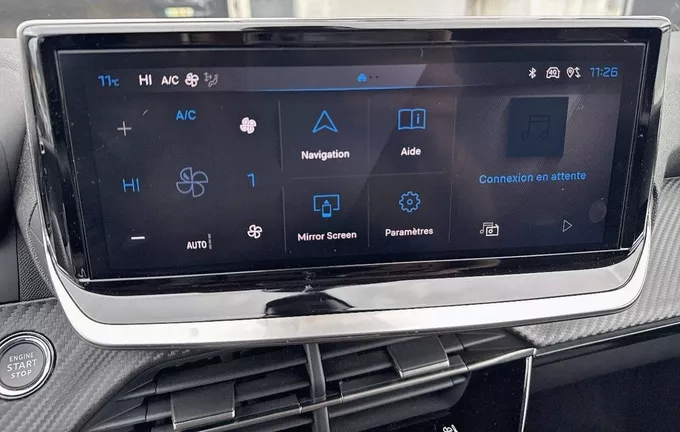 PEUGEOT 208 Hybrid 100 e-DCS6 Allure photo 18 944054