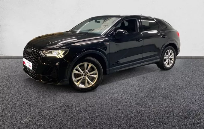 AUDI Q3 Sportback 45 TFSIe 245 ch S tronic 6 S line extérieur trois quart avant gauche 2125863
