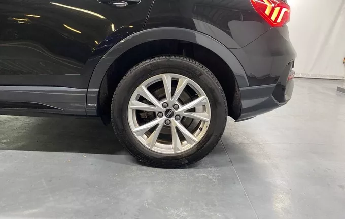 AUDI Q3 Sportback 45 TFSIe 245 ch S tronic 6 S line photo 9 2125863