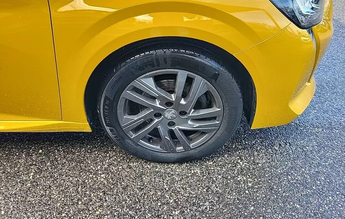 PEUGEOT 208 PureTech 100 S&S BVM6 Style photo 9 2125240