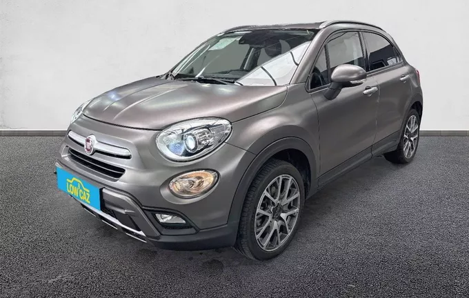 FIAT 500 X 1.4 MultiAir 140 ch DCT Cross+ extérieur trois quart avant gauche 213390