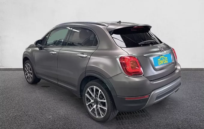 FIAT 500 X 1.4 MultiAir 140 ch DCT Cross+ extérieur trois quart arrière gauche 213390
