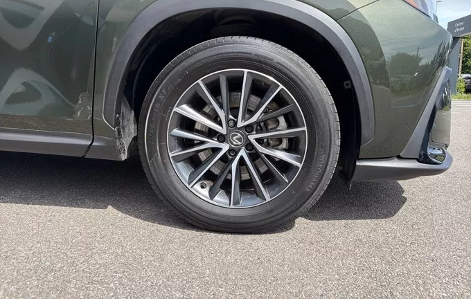 LEXUS NX 450h+ 4WD Hybride Rechargeable Luxe photo 9 1103385
