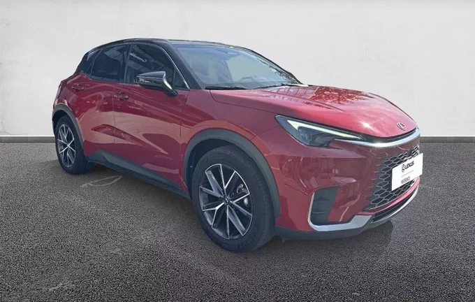 LEXUS LBX 2WD Emotion extérieur trois quart avant droit 1103767