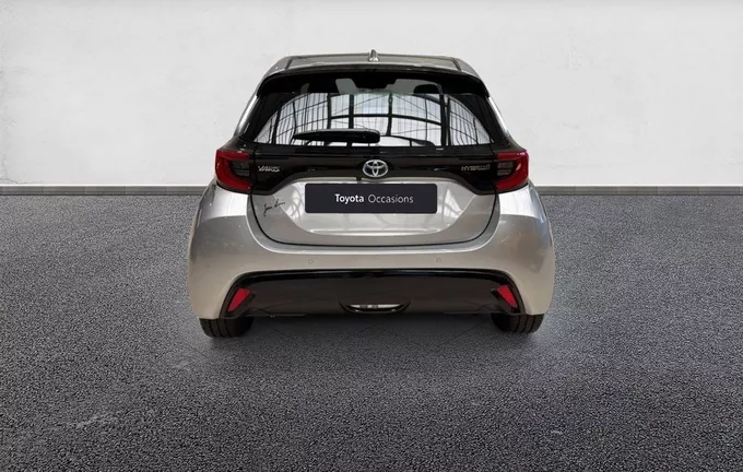 TOYOTA YARIS Hybride 116h Iconic extérieur arrière 1103733