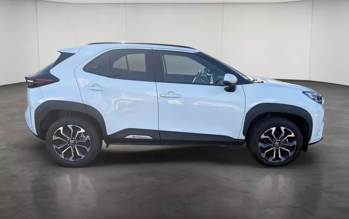 TOYOTA YARIS CROSS Hybride 130h 2WD Design extérieur côté droit 1104030