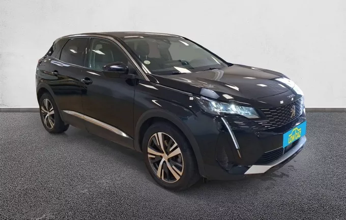 PEUGEOT 3008 BlueHDi 130ch S&S EAT8 Allure extérieur trois quart avant droit 212842