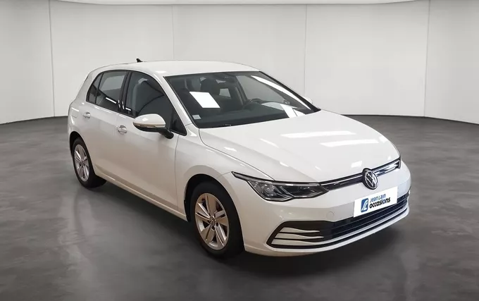 VOLKSWAGEN GOLF 2.0 TDI SCR 115 DSG7 Life Business extérieur trois quart avant droit 213652