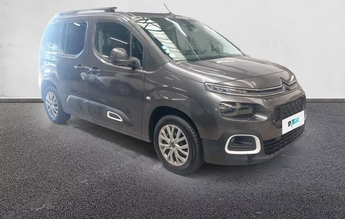 CITROEN BERLINGO Taille M BlueHDi 130 S&S EAT8 Shine extérieur trois quart avant droit 945879