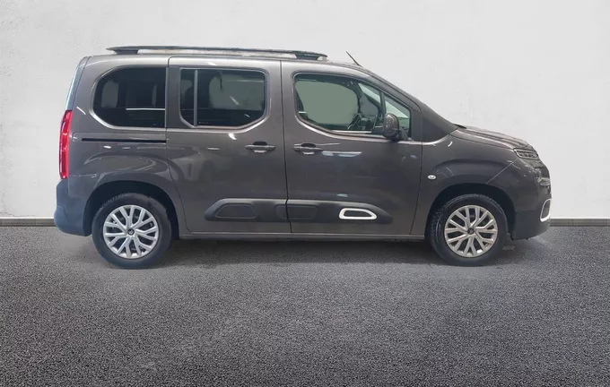 CITROEN BERLINGO Taille M BlueHDi 130 S&S EAT8 Shine extérieur côté droit 945879