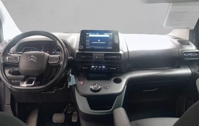 CITROEN BERLINGO Taille M BlueHDi 130 S&S EAT8 Shine extérieur côté gauche 945879