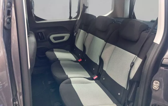 CITROEN BERLINGO Taille M BlueHDi 130 S&S EAT8 Shine photo 12 945879