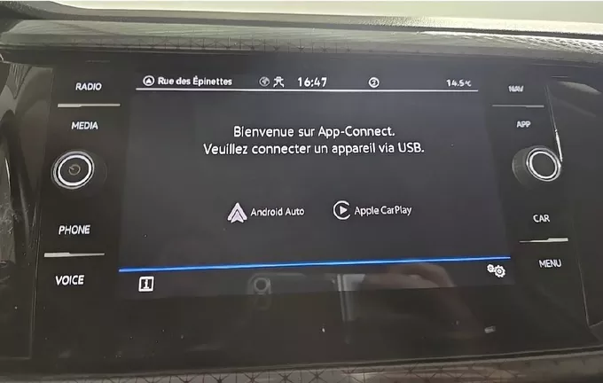 VOLKSWAGEN T-CROSS 1.0 TSI 110 Start/Stop DSG7 Style photo 19 2127045