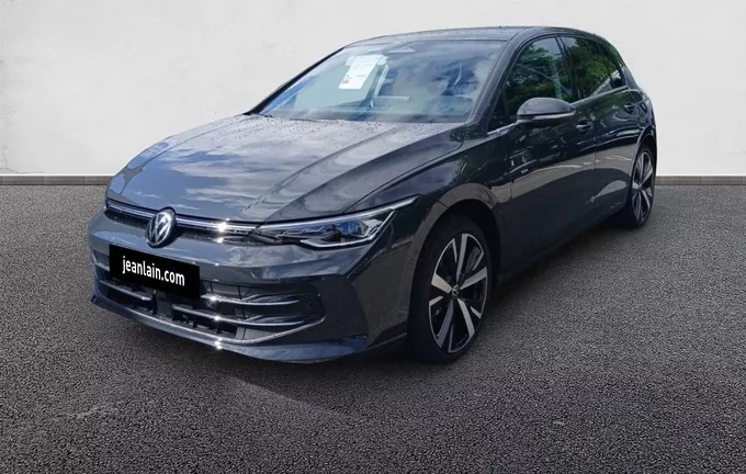VOLKSWAGEN GOLF 1.5 eTSI EVO2 150 DSG7 Style extérieur trois quart avant gauche 7049