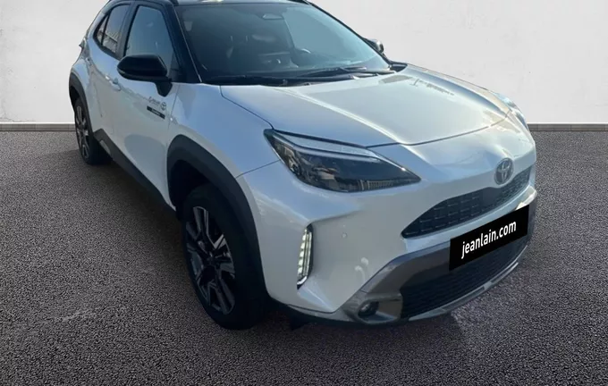 TOYOTA YARIS CROSS Hybride 130h AWD-i Trail extérieur trois quart avant droit 185504
