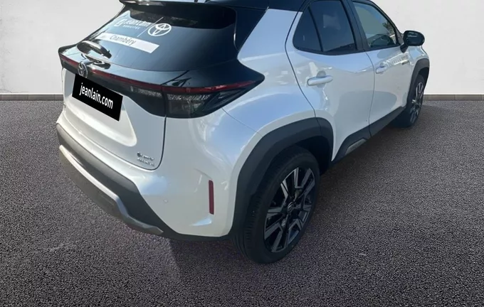 TOYOTA YARIS CROSS Hybride 130h AWD-i Trail extérieur trois quart arrière droit 185504