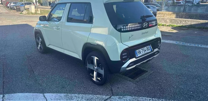 HYUNDAI INSTER 49 kWh 5 pl. Creative extérieur trois quart arrière gauche 6177482