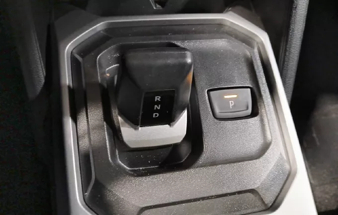 DACIA DUSTER Hybrid-G 150 4x4 Journey photo 14 946187
