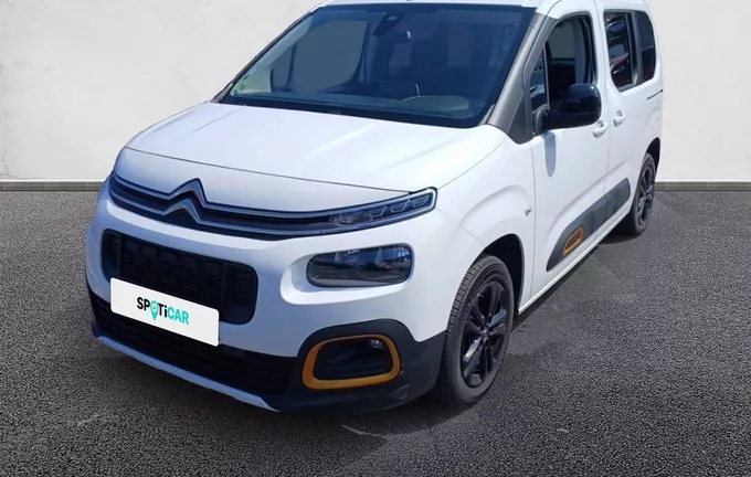 CITROEN BERLINGO Taille M BlueHDi 130 S&S BVM6 Rip Curl extérieur trois quart avant gauche 945952