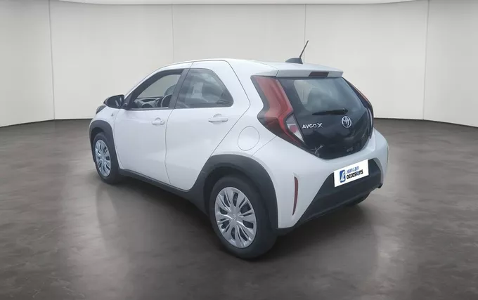 TOYOTA AYGO X 1.0 VVT-i 72 Dynamic extérieur trois quart arrière gauche 1103931