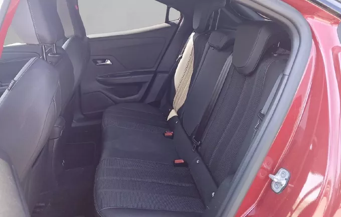 OPEL MOKKA ELECTRIQUE 136 ch & Batterie 50 kWh Elegance Business photo 12 946720