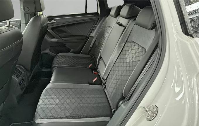 VOLKSWAGEN TIGUAN 1.4 eHybrid 245ch DSG6 R-Line extérieur arrière 560439