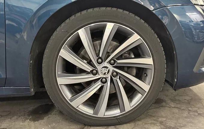 SKODA OCTAVIA Combi 2.0 TDI 150 ch DSG7 4x4 Style photo 9 213747