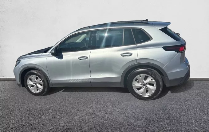 VOLKSWAGEN TIGUAN 1.5 eTSI 130ch DSG7 extérieur côté gauche 7118
