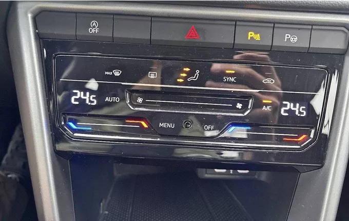 VOLKSWAGEN T-ROC 1.0 TSI 116 Start/Stop BVM6 Life photo 19 2120224