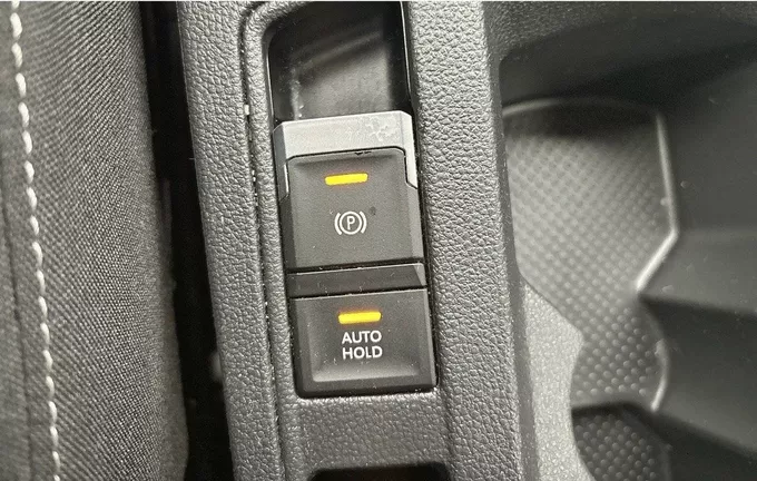 VOLKSWAGEN T-ROC 1.0 TSI 116 Start/Stop BVM6 Life photo 21 2120224