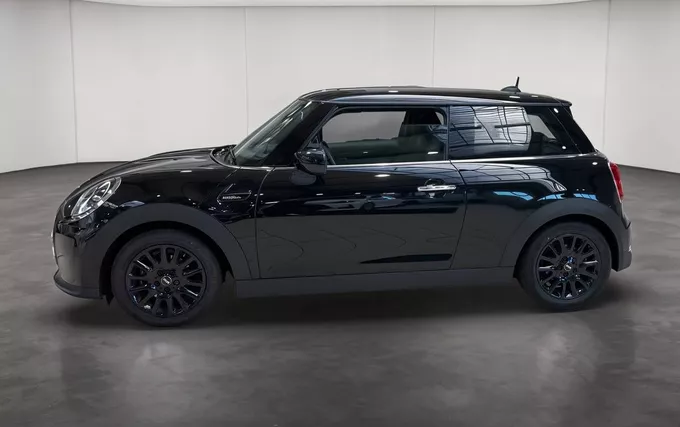 MINI COOPER Hatch 3 Portes Cooper 136 ch DKG7 Finition Business Design extérieur trois quart arrière gauche 2132086