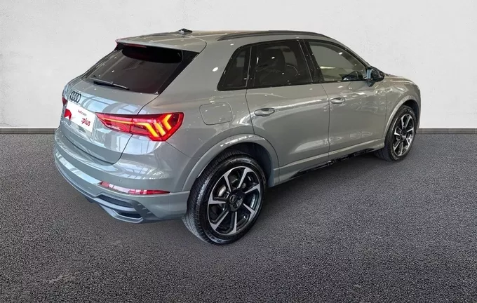 AUDI Q3 45 TFSIe 245 ch S tronic 6 S line extérieur trois quart arrière droit 2126806