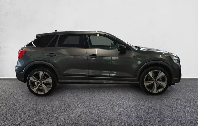 AUDI Q2 35 TFSI 150 S tronic 7 S line Plus extérieur côté droit 2128153