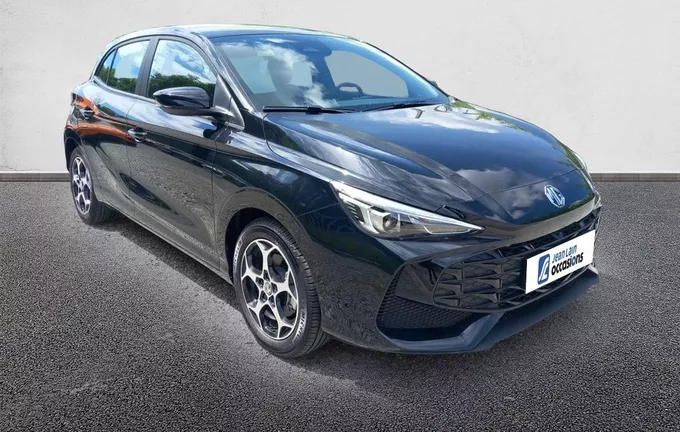 MG MG3 1.5 L Hybrid+ 195 ch Comfort extérieur trois quart avant droit 601178