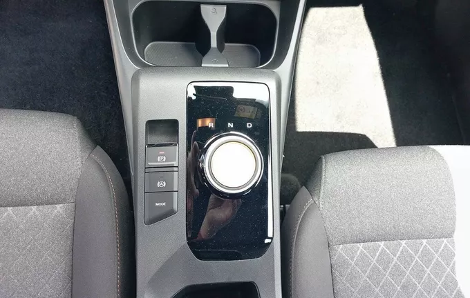 MG MG3 1.5 L Hybrid+ 195 ch Comfort photo 13 601178