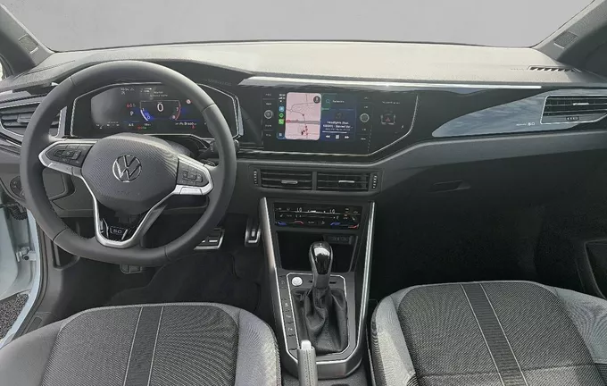 VOLKSWAGEN POLO 1.0 TSI 95 S&S DSG7 Edition 50 photo 18 1996