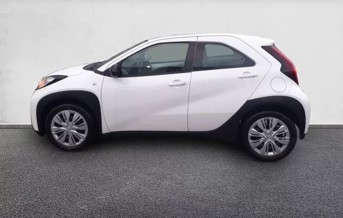 TOYOTA AYGO X 1.0 VVT-i 72 Dynamic extérieur côté gauche 1103012