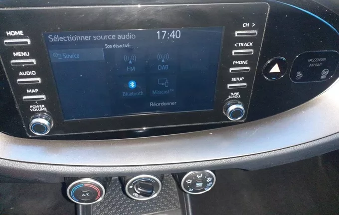 TOYOTA AYGO X 1.0 VVT-i 72 Dynamic photo 16 1103012
