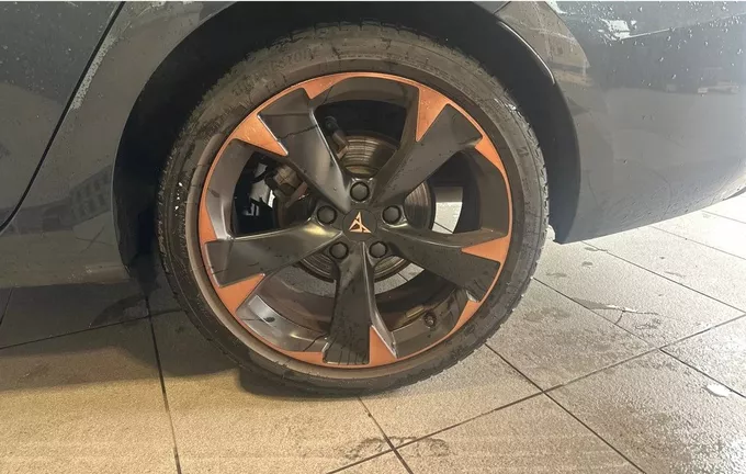 CUPRA LEON Sportstourer 1.5 eTSI Hybrid 150 ch DSG7 V photo 12 2133320