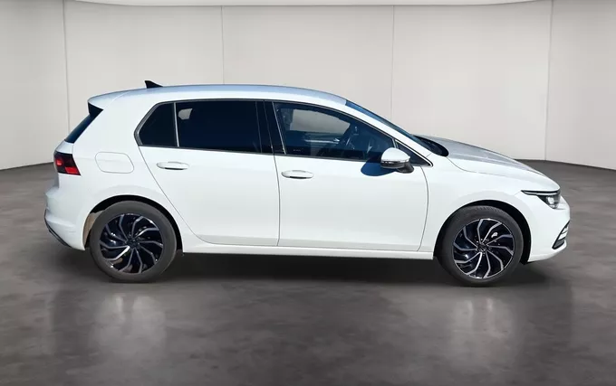 VOLKSWAGEN GOLF 1.5 eTSI OPF 130 DSG7 Active extérieur côté droit 2132680