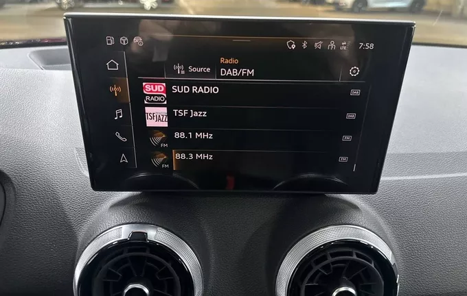 AUDI Q2 35 TFSI 150 S tronic 7 S line Plus photo 16 2126011