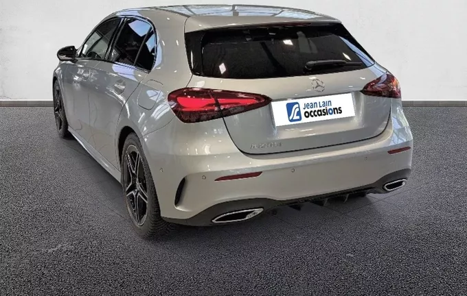 MERCEDES CLASSE A 200 d Star Edition extérieur trois quart arrière gauche 2129029