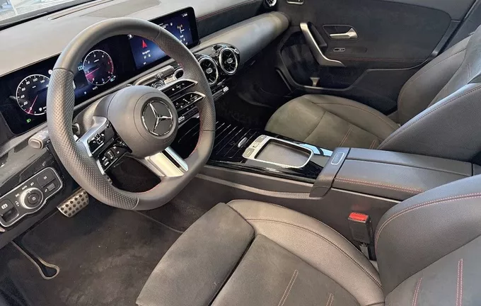 MERCEDES CLASSE A 200 d Star Edition photo 11 2129029