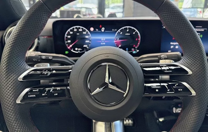 MERCEDES CLASSE A 200 d Star Edition photo 12 2129029