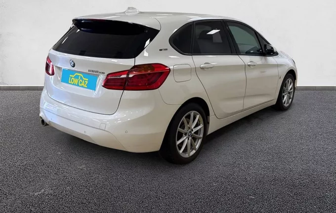 BMW SERIE 2 Active Tourer 225xe iPerformance 224 ch Premiere A extérieur trois quart arrière droit 213066