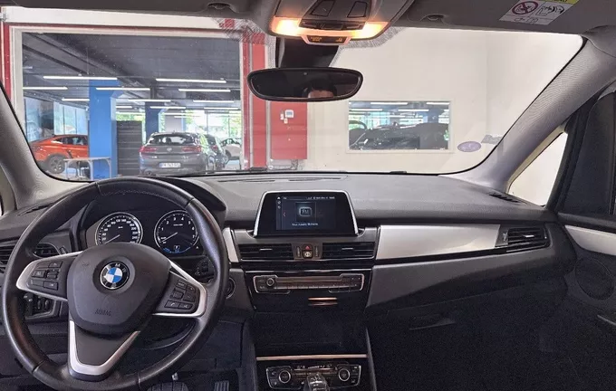 BMW SERIE 2 Active Tourer 225xe iPerformance 224 ch Premiere A photo 18 213066