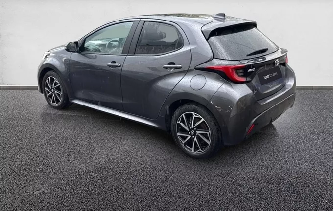 TOYOTA YARIS Hybride 116h Design extérieur trois quart arrière gauche 1103452